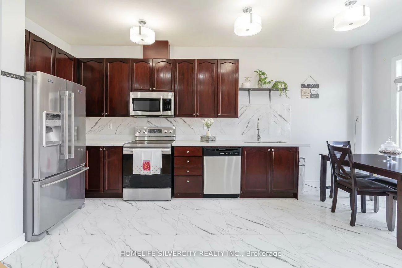 10, Rainy Dale, Madoc, Brampton