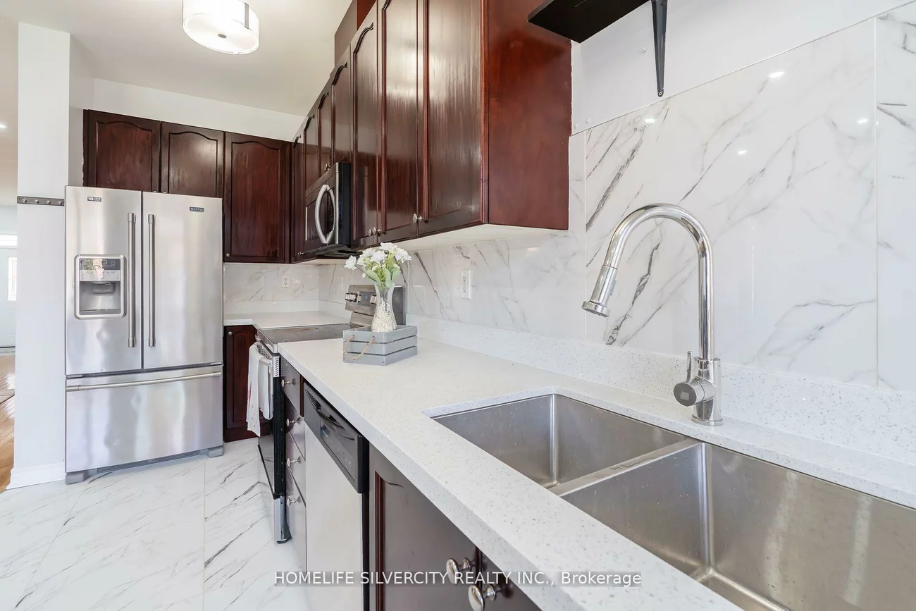 10, Rainy Dale, Madoc, Brampton