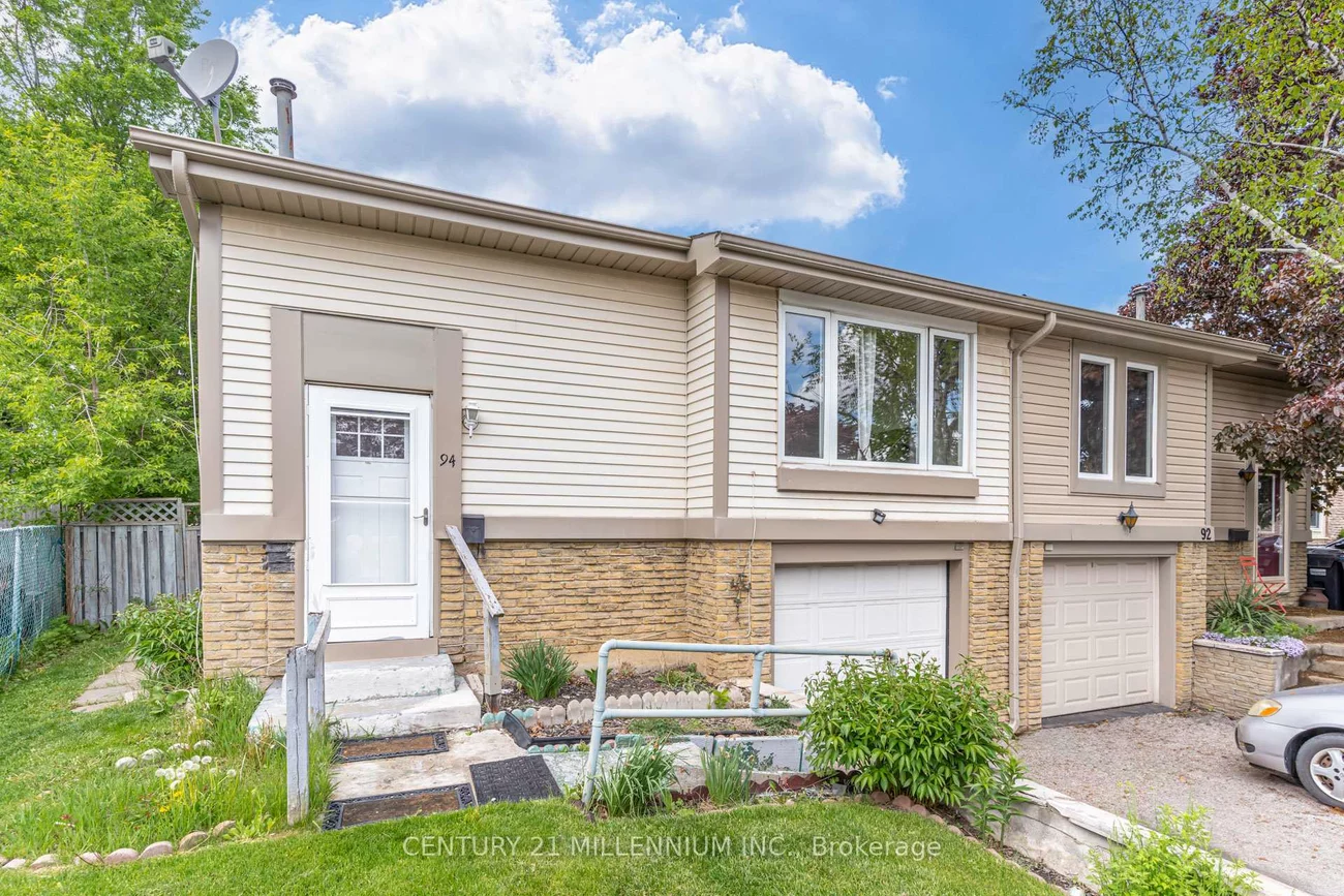 94, Charters, Madoc, Brampton