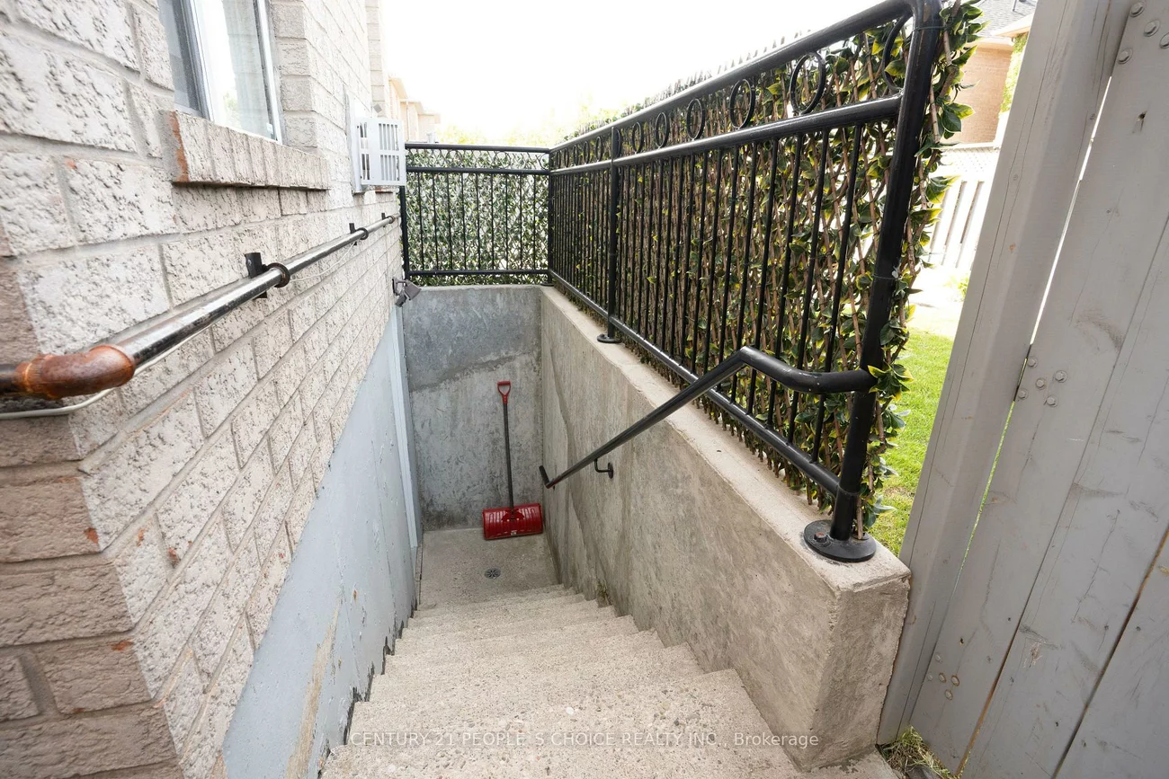 111, Brisdale, Fletcher's Meadow, Brampton