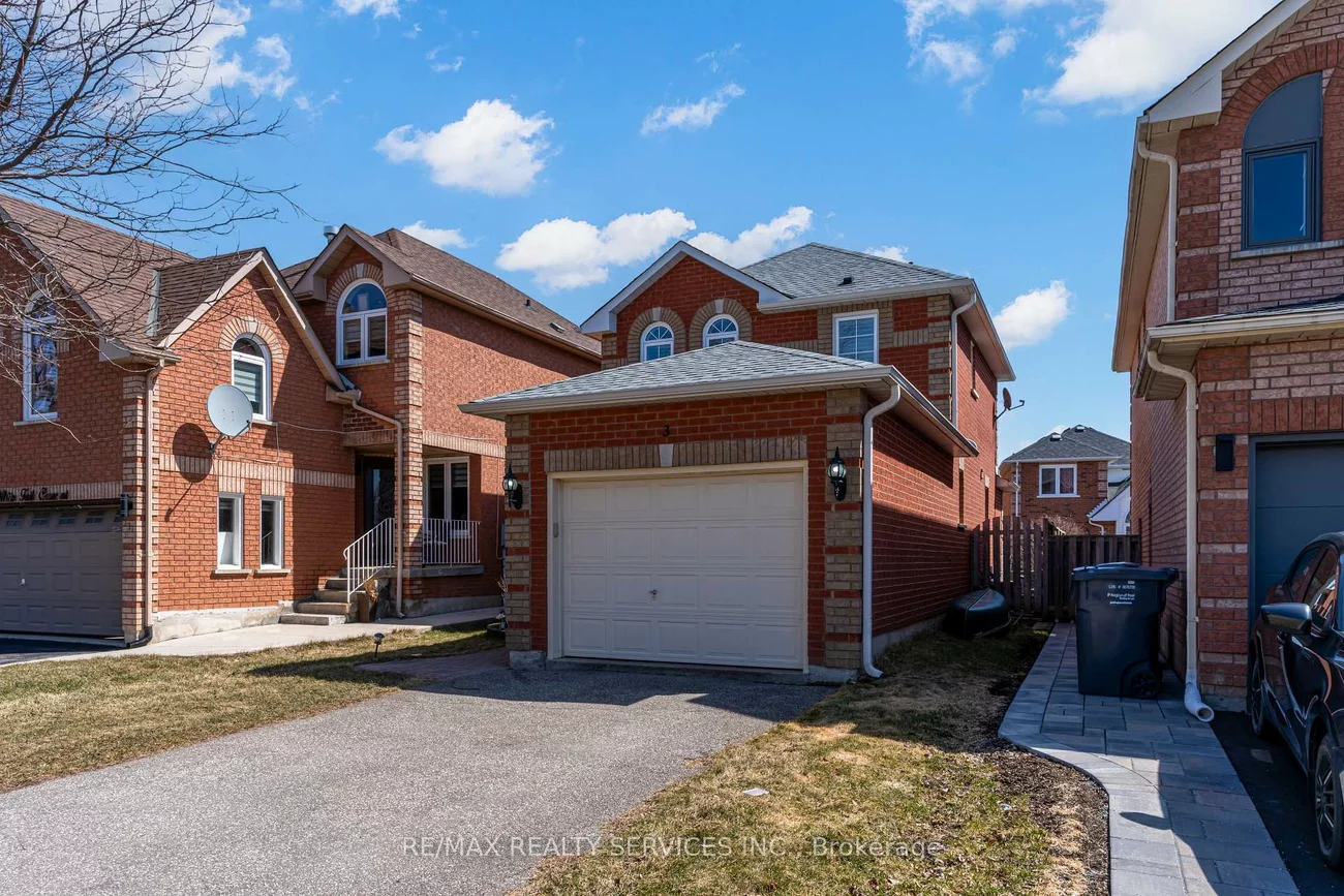 3, White Tail, Fletcher's West, Brampton