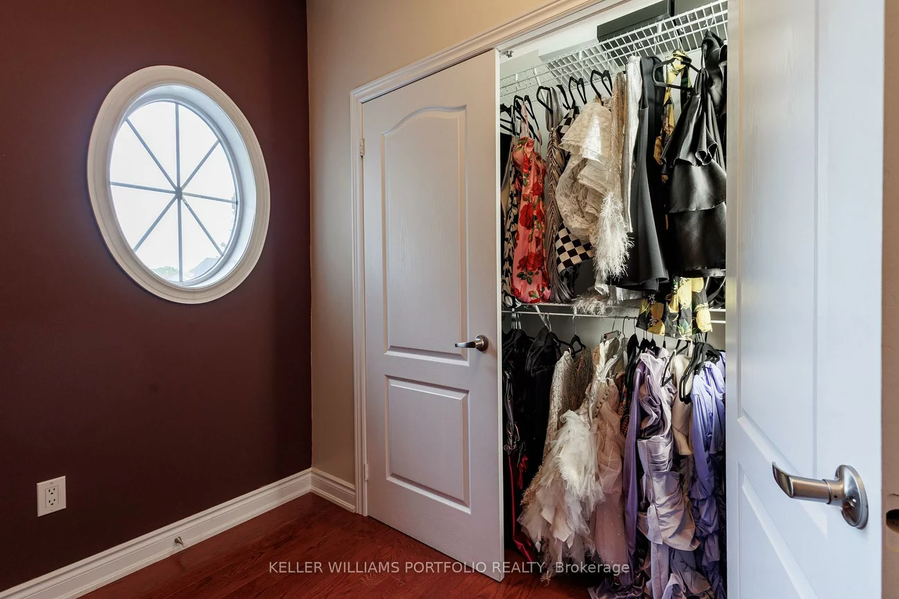 26, Louvain, Vales of Castlemore North, Brampton