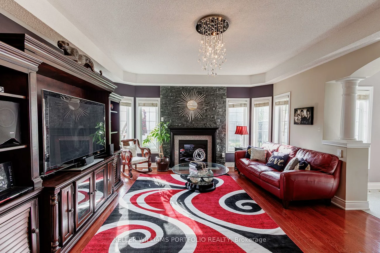 26, Louvain, Vales of Castlemore North, Brampton