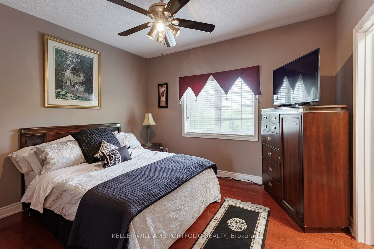 26, Louvain, Vales of Castlemore North, Brampton