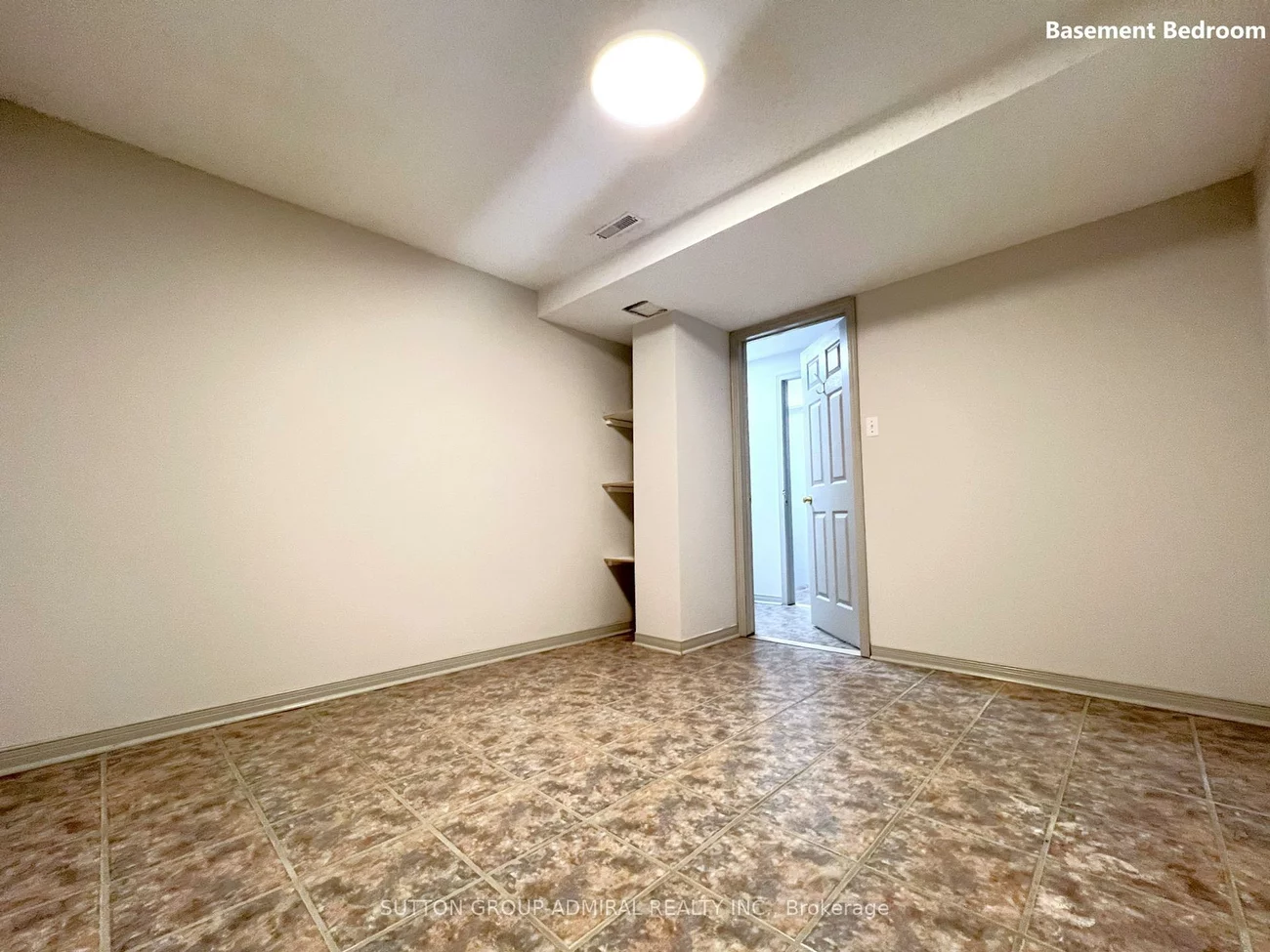99, Castlehill, Northwood Park, Brampton