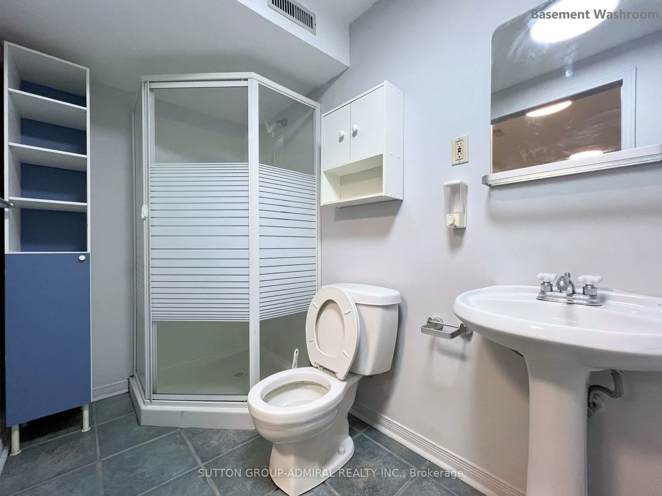 99, Castlehill, Northwood Park, Brampton