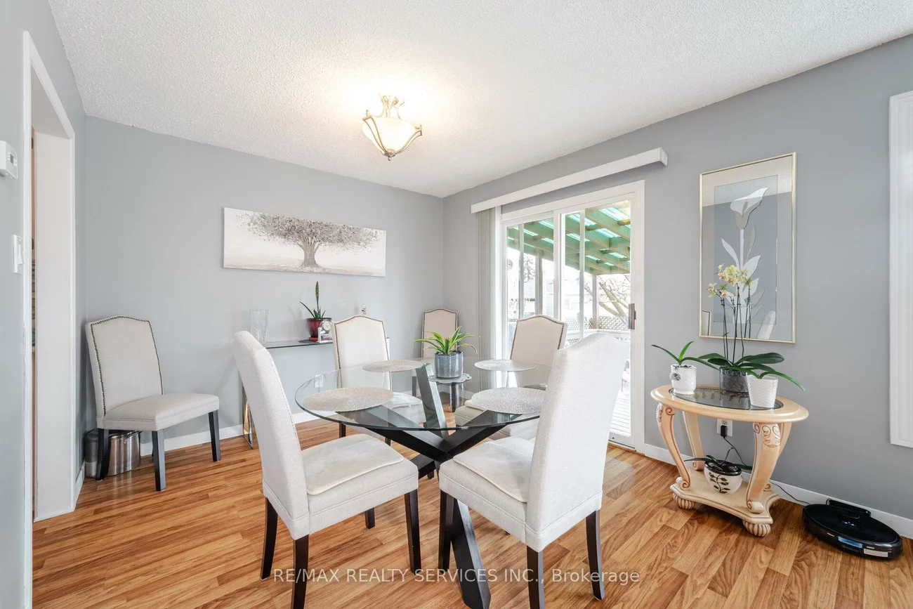 85, Salisbury, Brampton North, Brampton