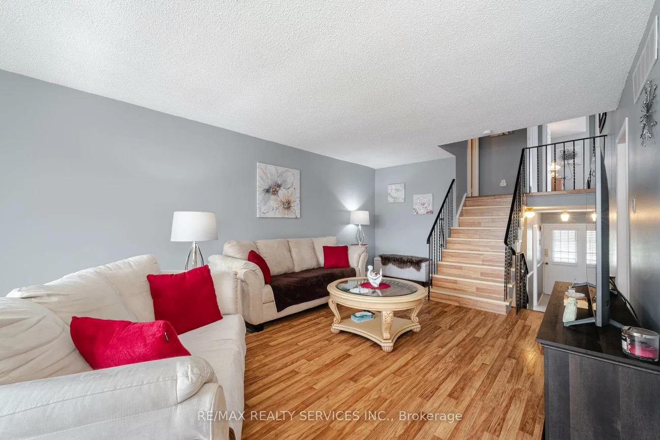 85, Salisbury, Brampton North, Brampton