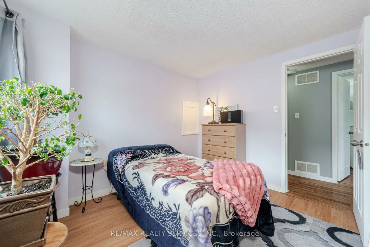 85, Salisbury, Brampton North, Brampton