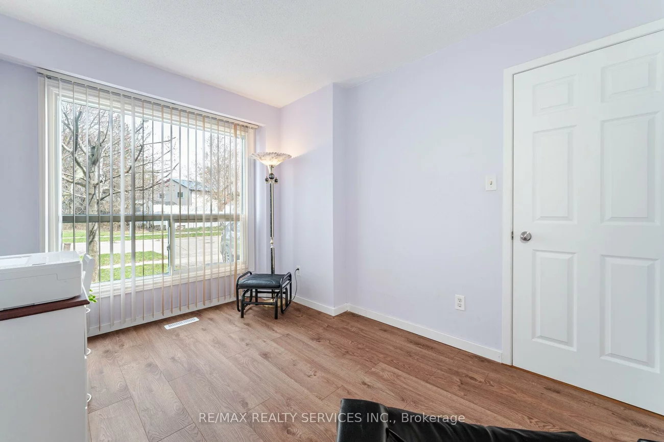 85, Salisbury, Brampton North, Brampton