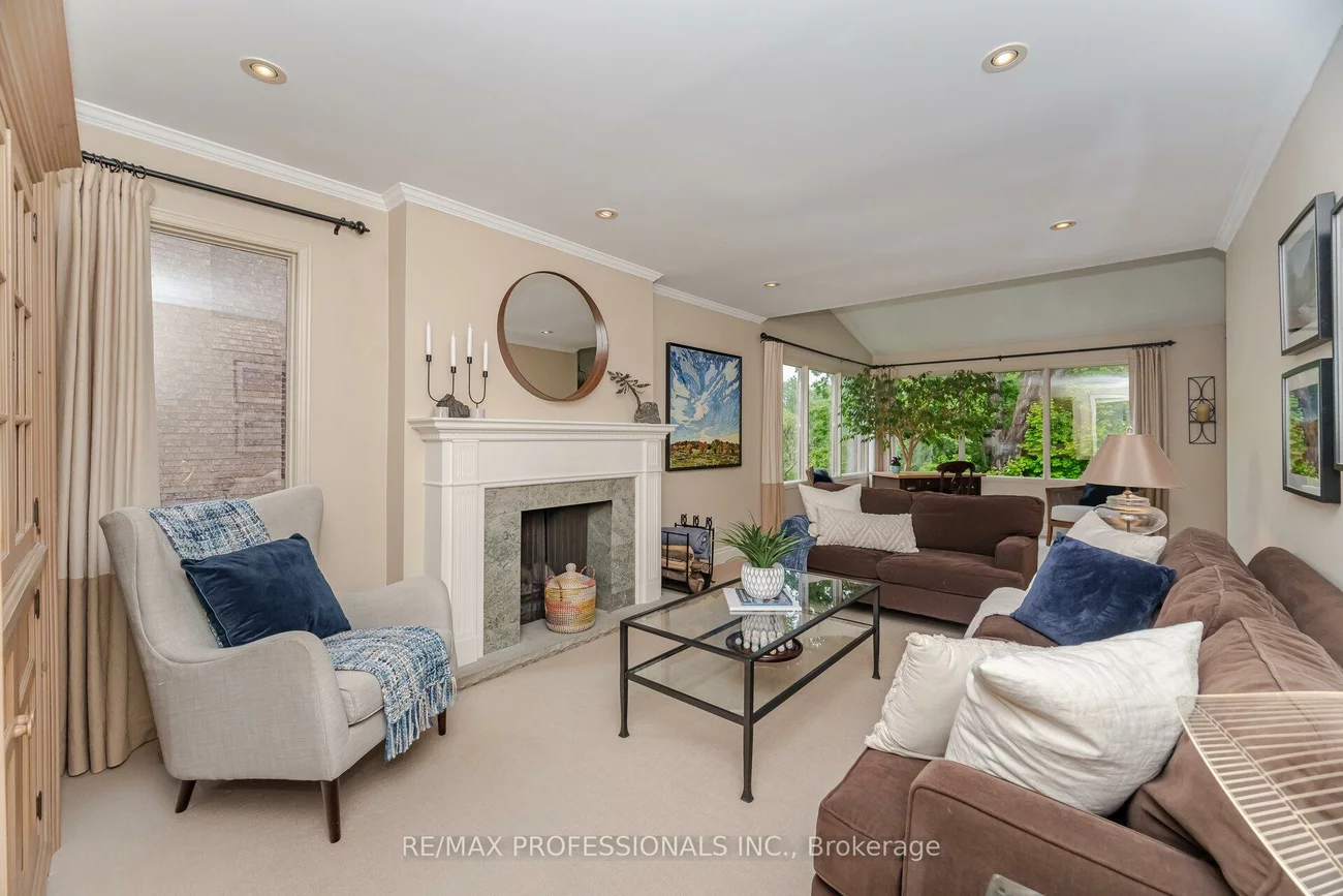 70, Kenpark, Snelgrove, Brampton