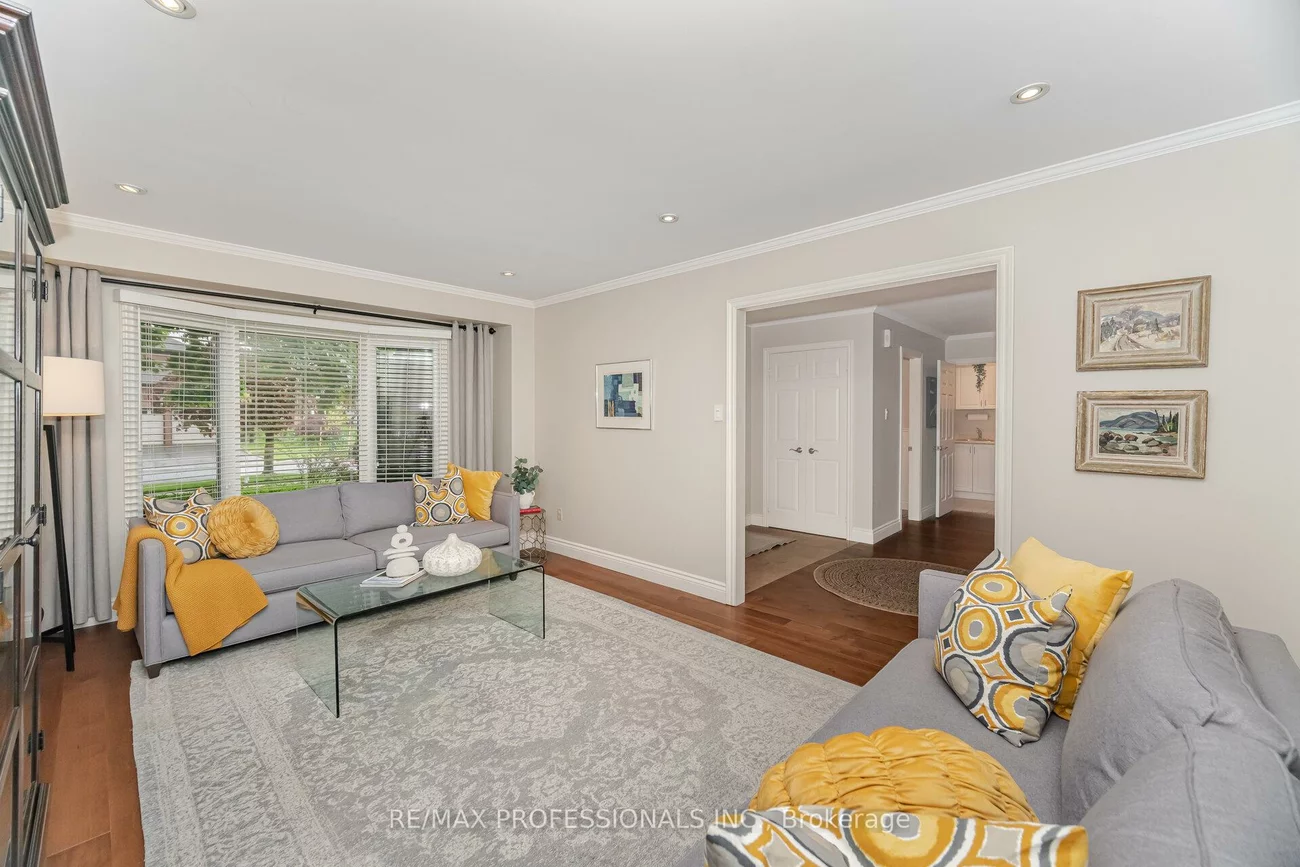 70, Kenpark, Snelgrove, Brampton