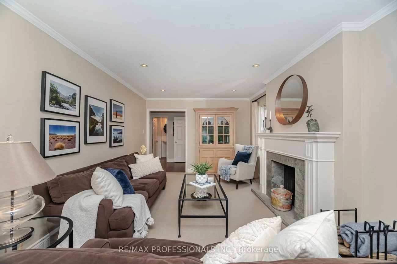 70, Kenpark, Snelgrove, Brampton