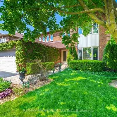 70, Kenpark, Snelgrove, Brampton