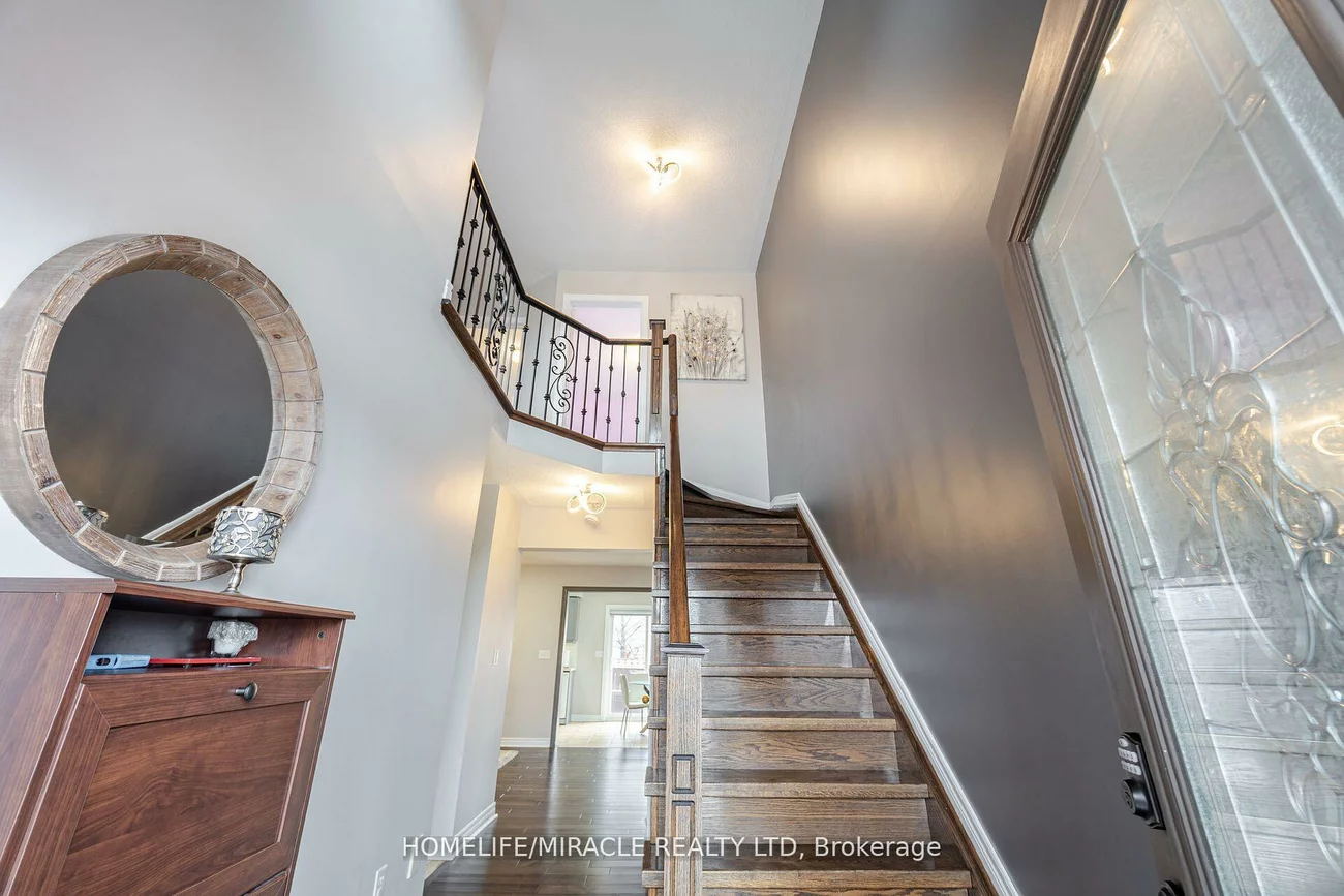 7, Eastview, Bram East, Brampton