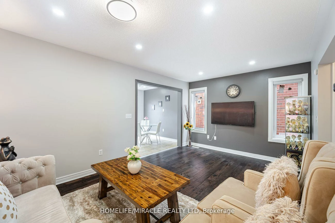 7, Eastview, Bram East, Brampton