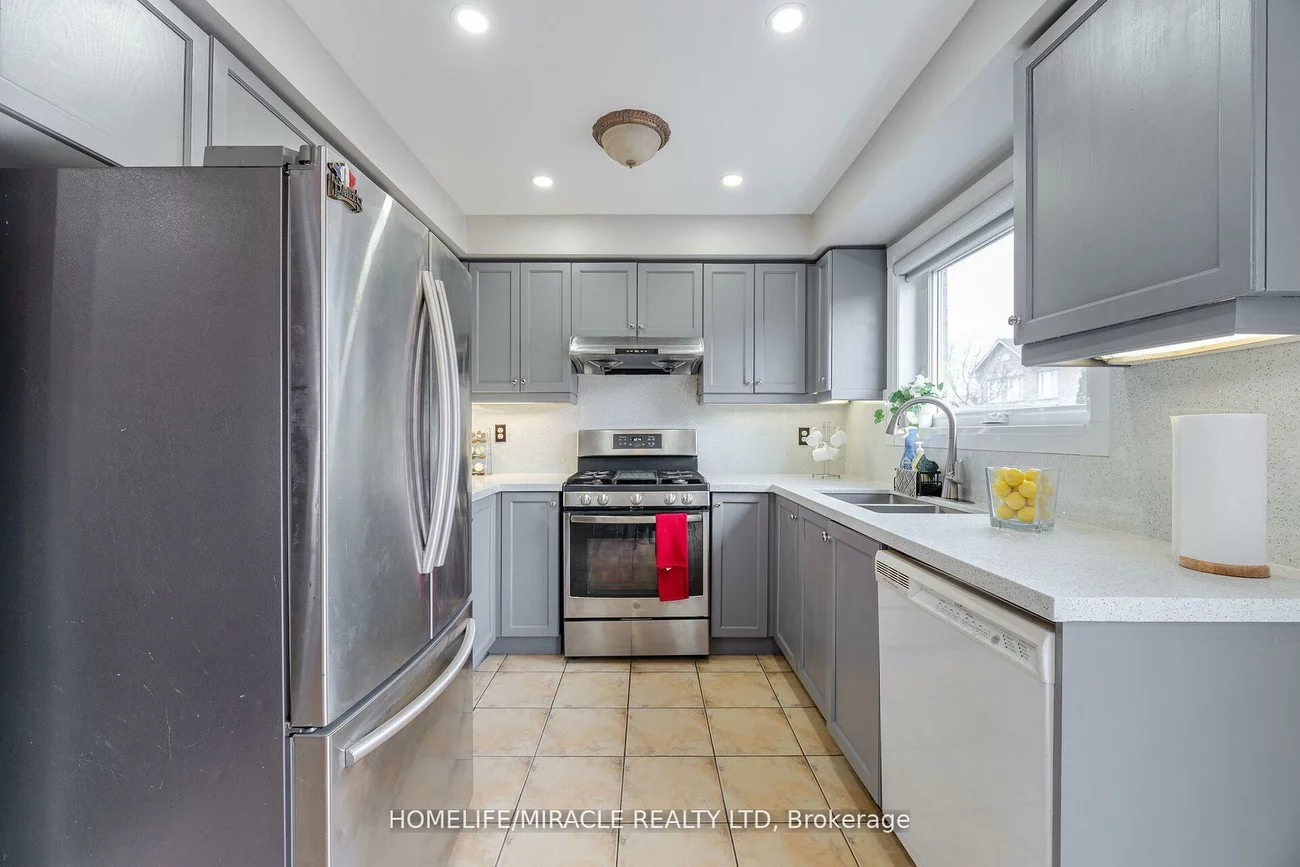 7, Eastview, Bram East, Brampton