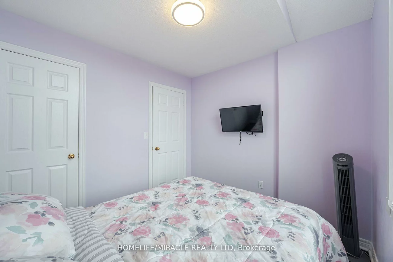 7, Eastview, Bram East, Brampton