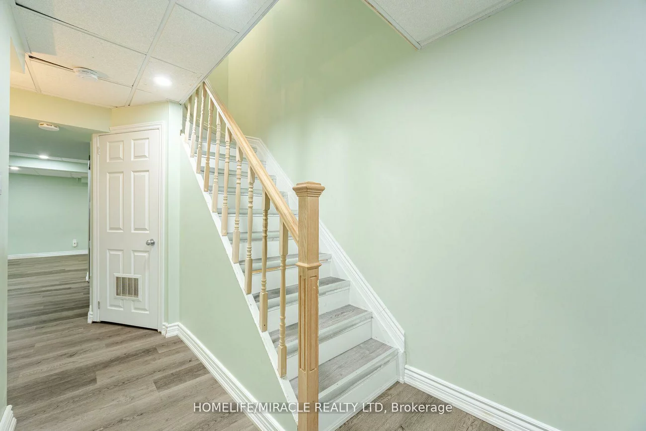 7, Eastview, Bram East, Brampton