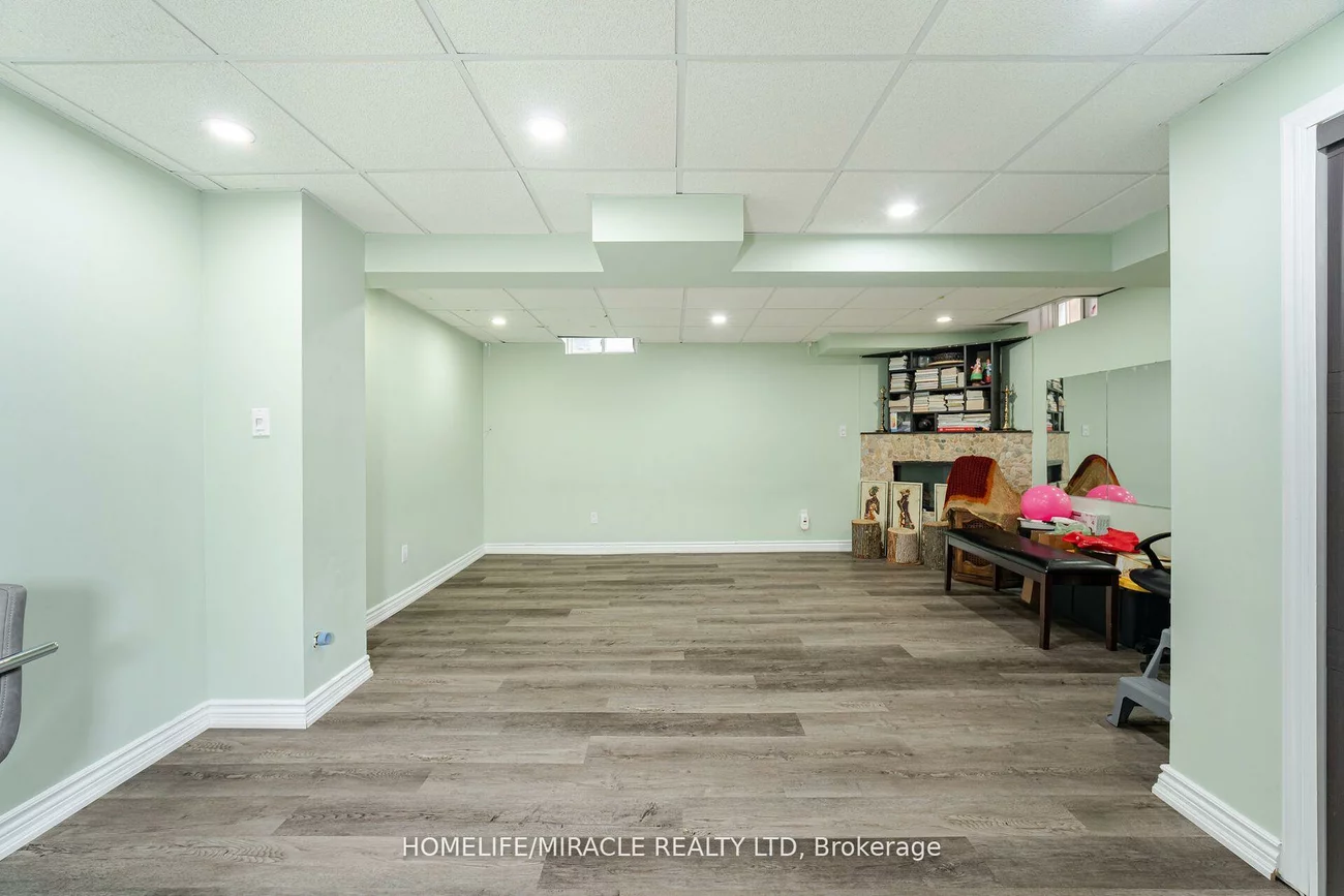 7, Eastview, Bram East, Brampton