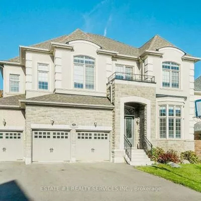 50, Adamsville, Credit Valley, Brampton