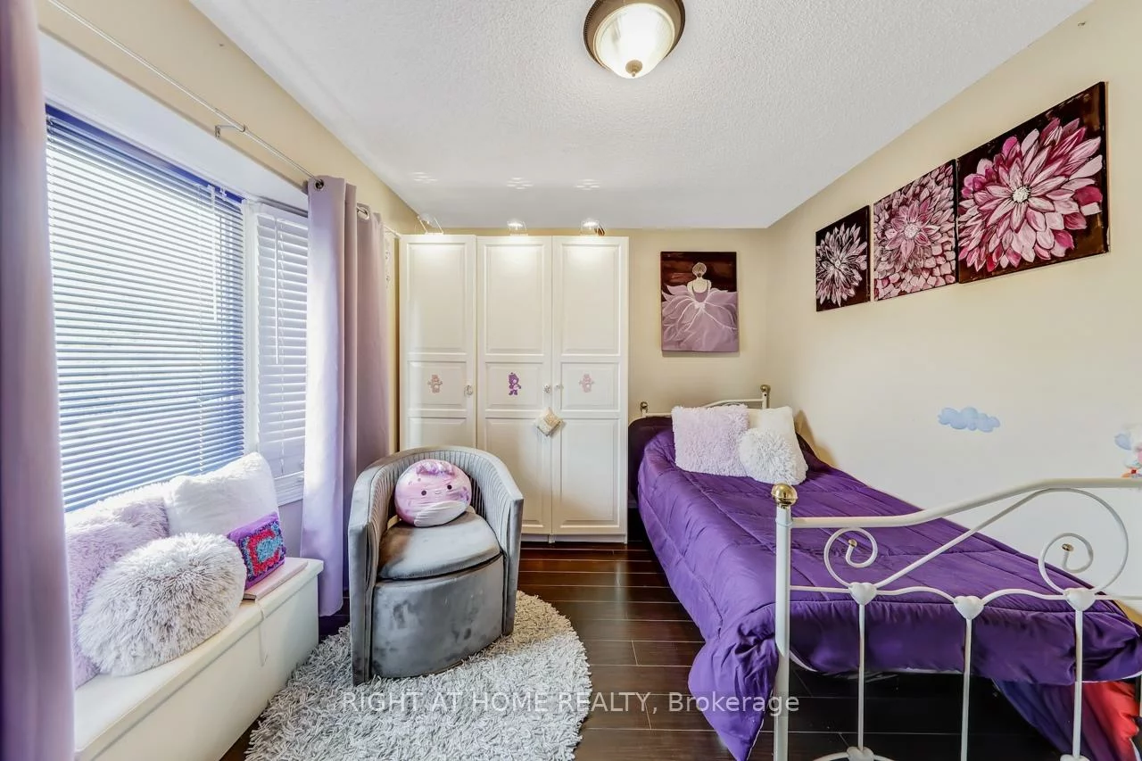30, Mayberry, Central Park, Brampton