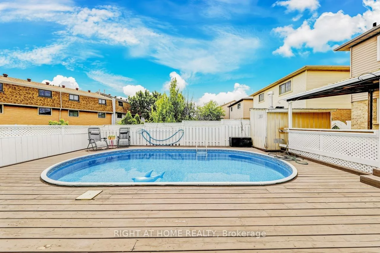 30, Mayberry, Central Park, Brampton