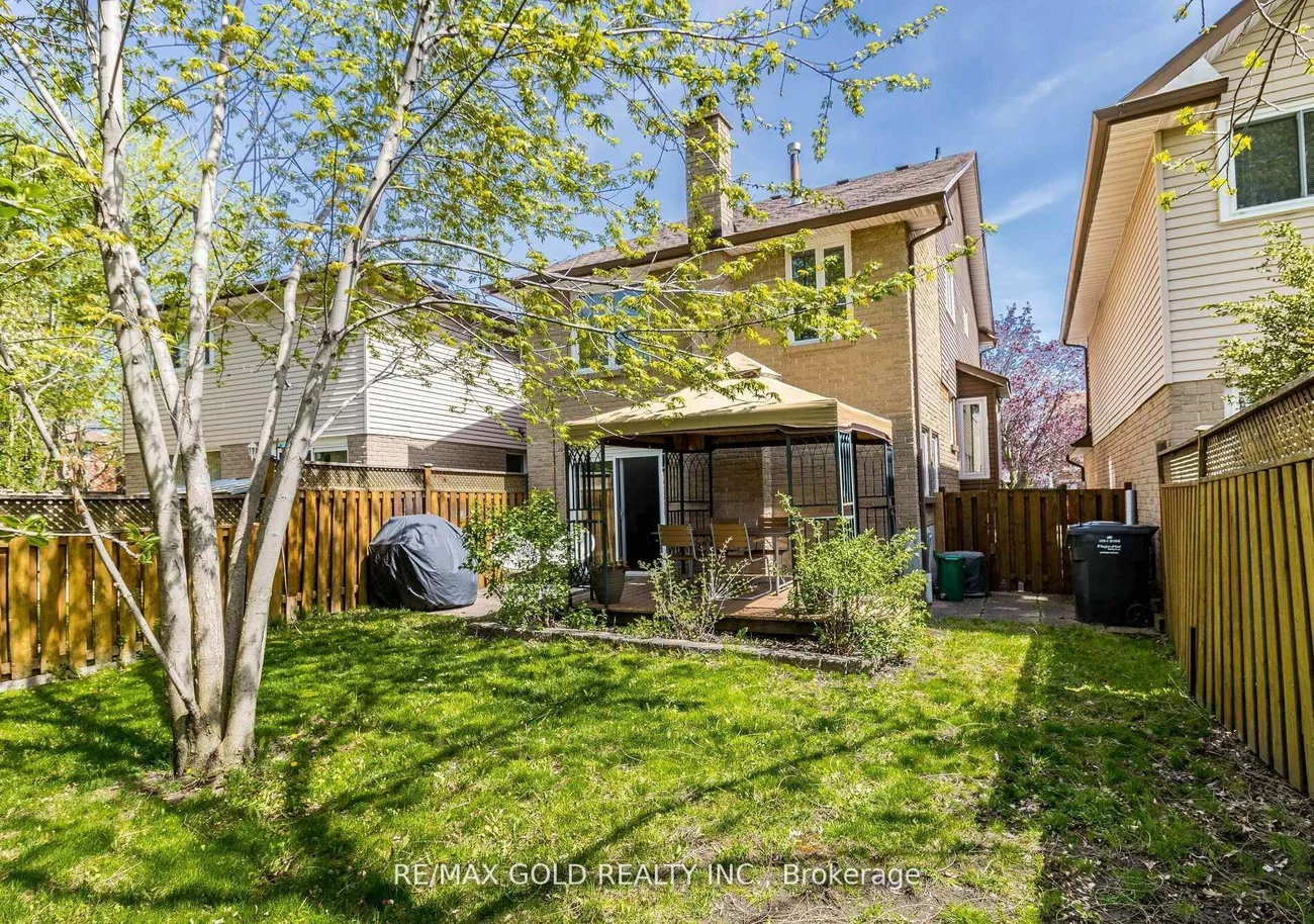 40, Burton, Brampton West, Brampton