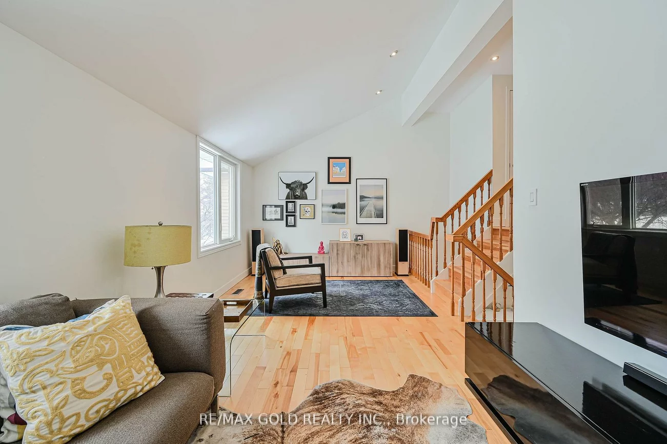 40, Burton, Brampton West, Brampton