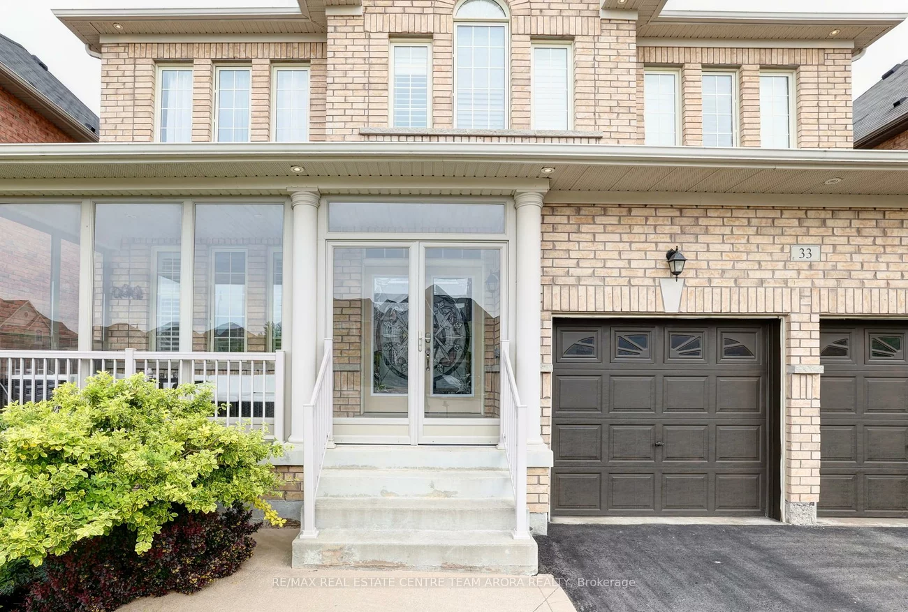 33, Alamosa, Bram West, Brampton