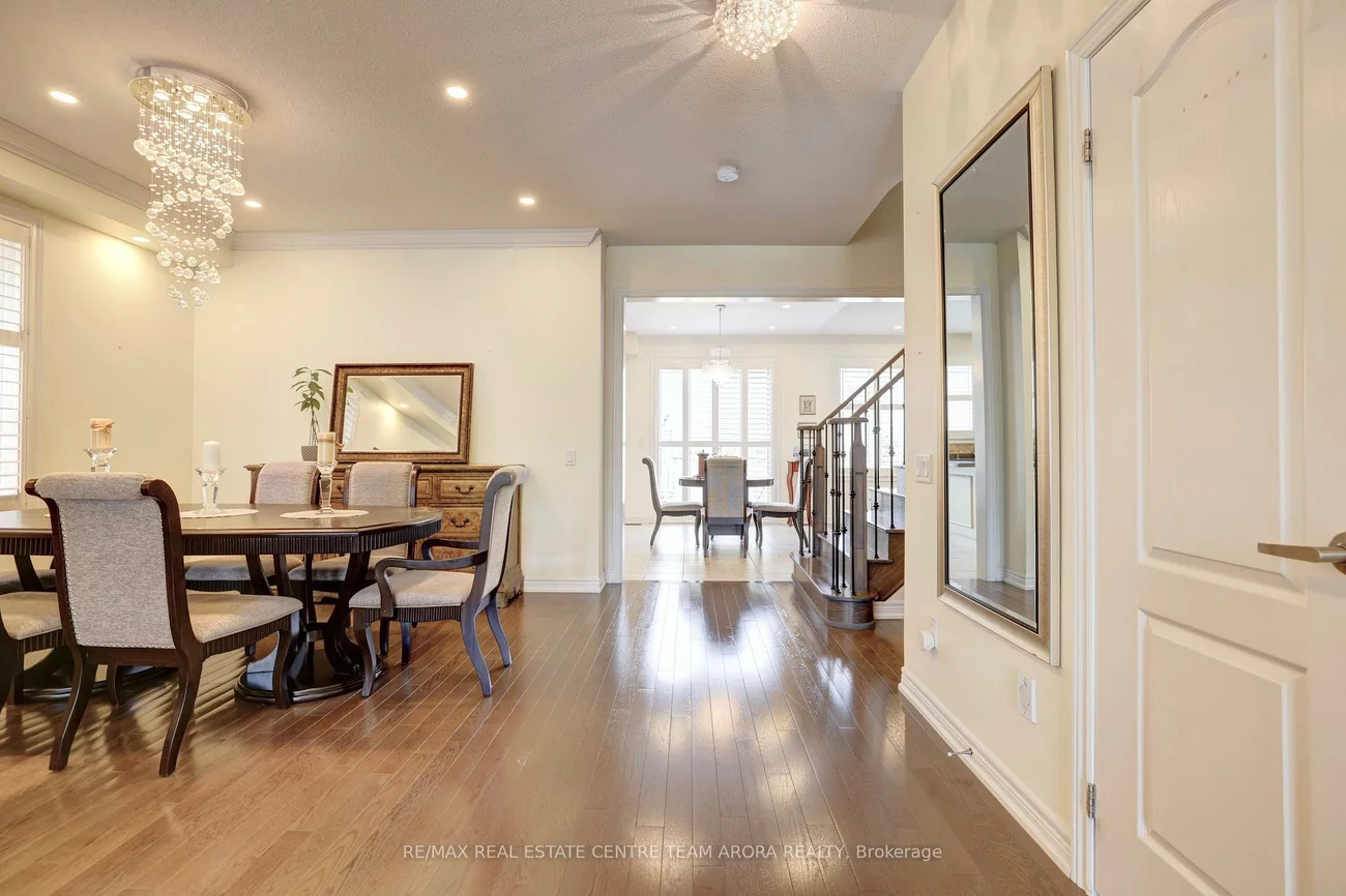 33, Alamosa, Bram West, Brampton
