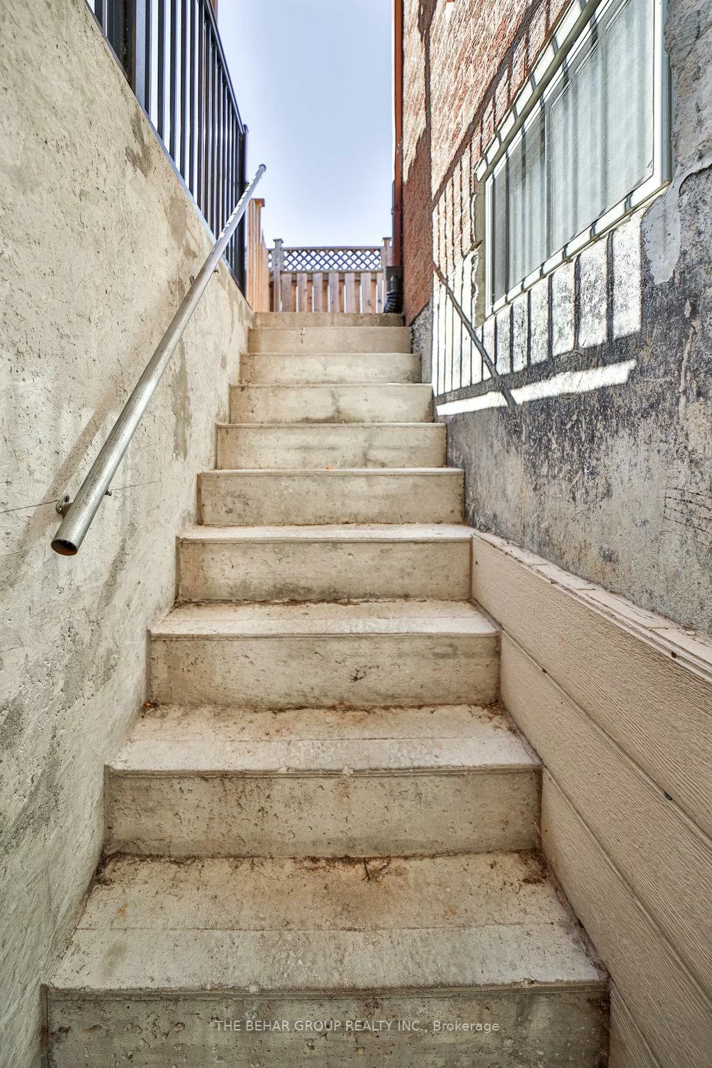 28, Ridelle, Heart Lake West, Brampton