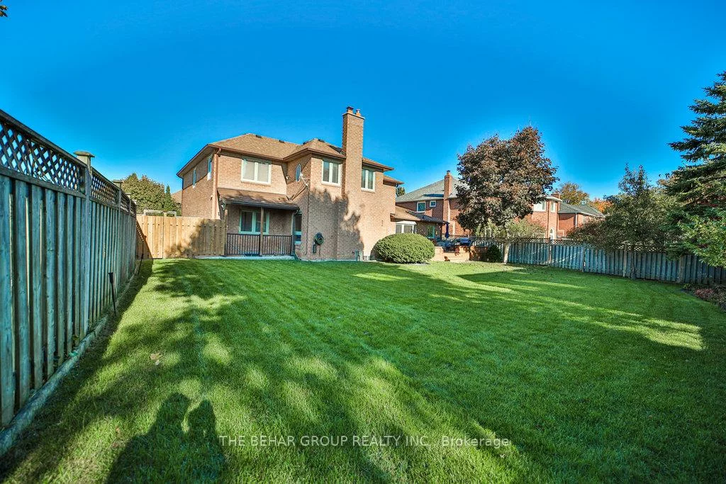 28, Ridelle, Heart Lake West, Brampton