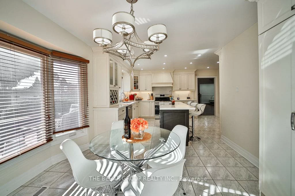 28, Ridelle, Heart Lake West, Brampton
