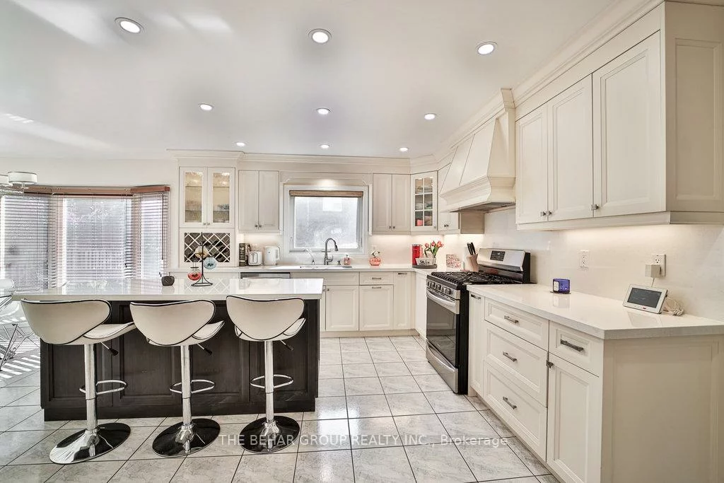 28, Ridelle, Heart Lake West, Brampton