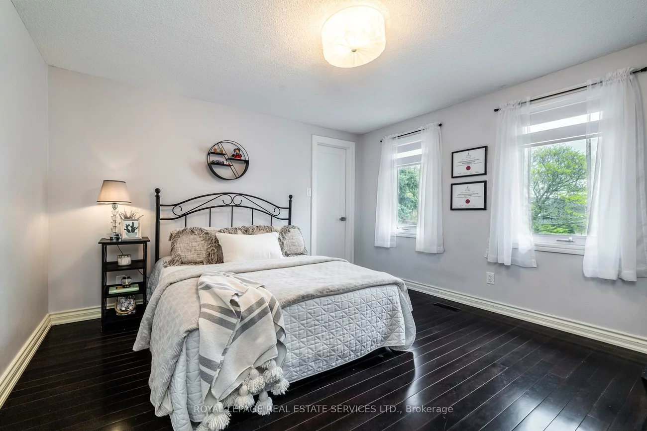 6, Dawnridge, Heart Lake West, Brampton