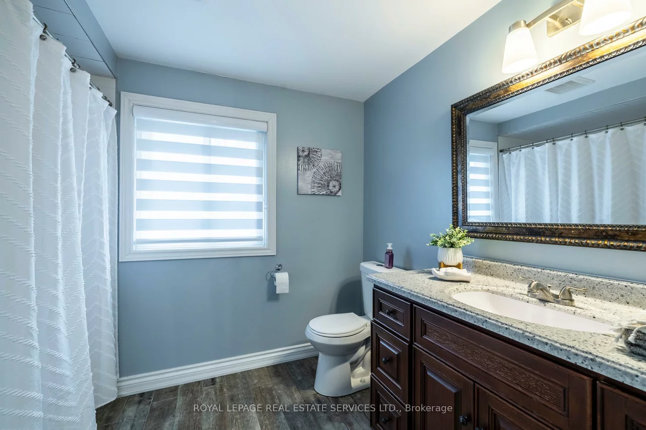 6, Dawnridge, Heart Lake West, Brampton