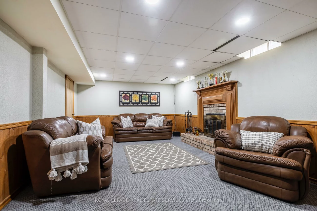 6, Dawnridge, Heart Lake West, Brampton
