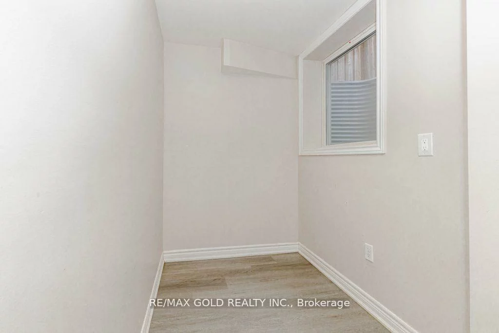 66, Crumlin, Credit Valley, Brampton