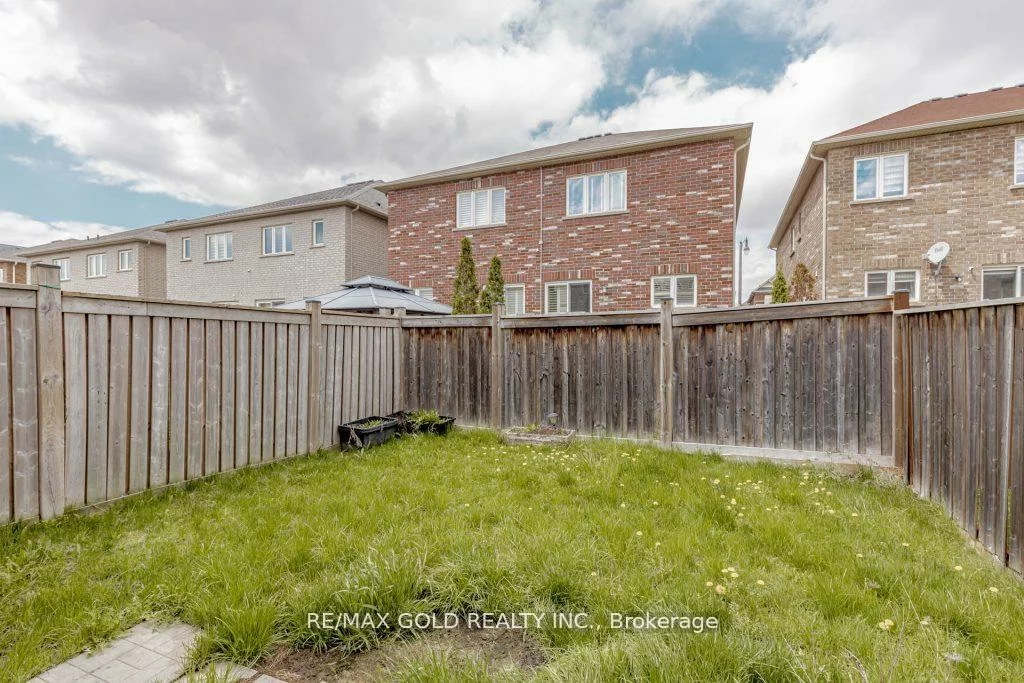 66, Crumlin, Credit Valley, Brampton