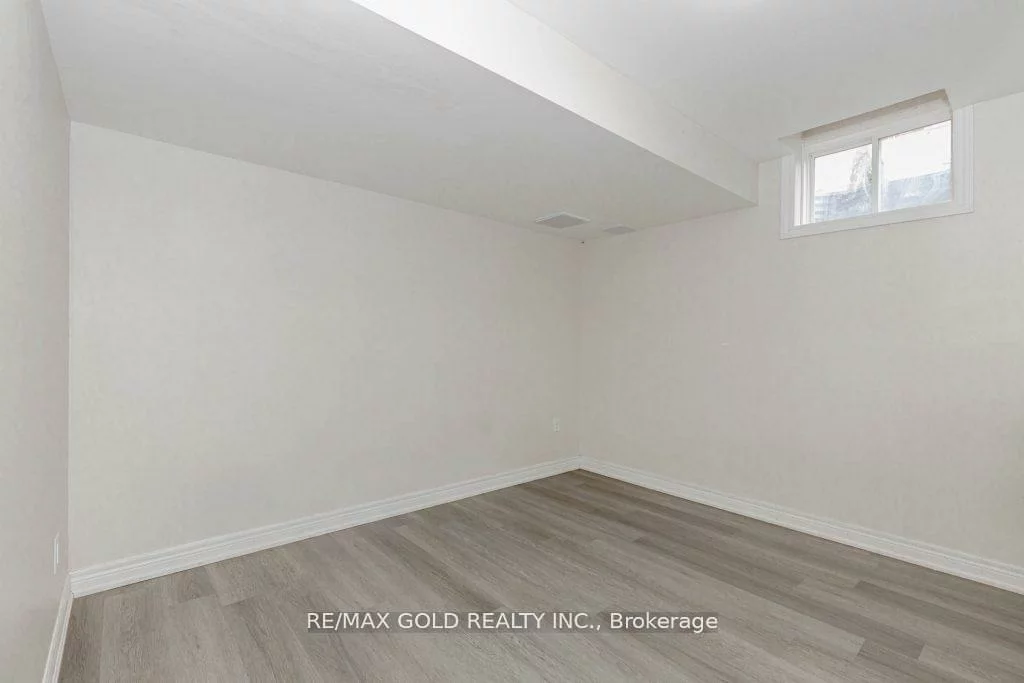 66, Crumlin, Credit Valley, Brampton