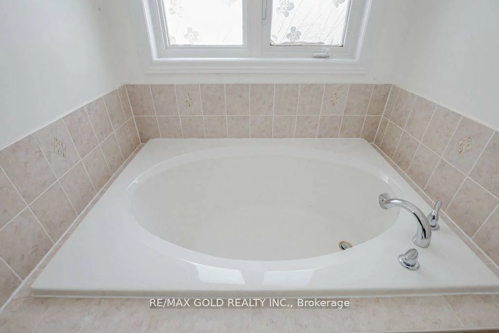 66, Crumlin, Credit Valley, Brampton