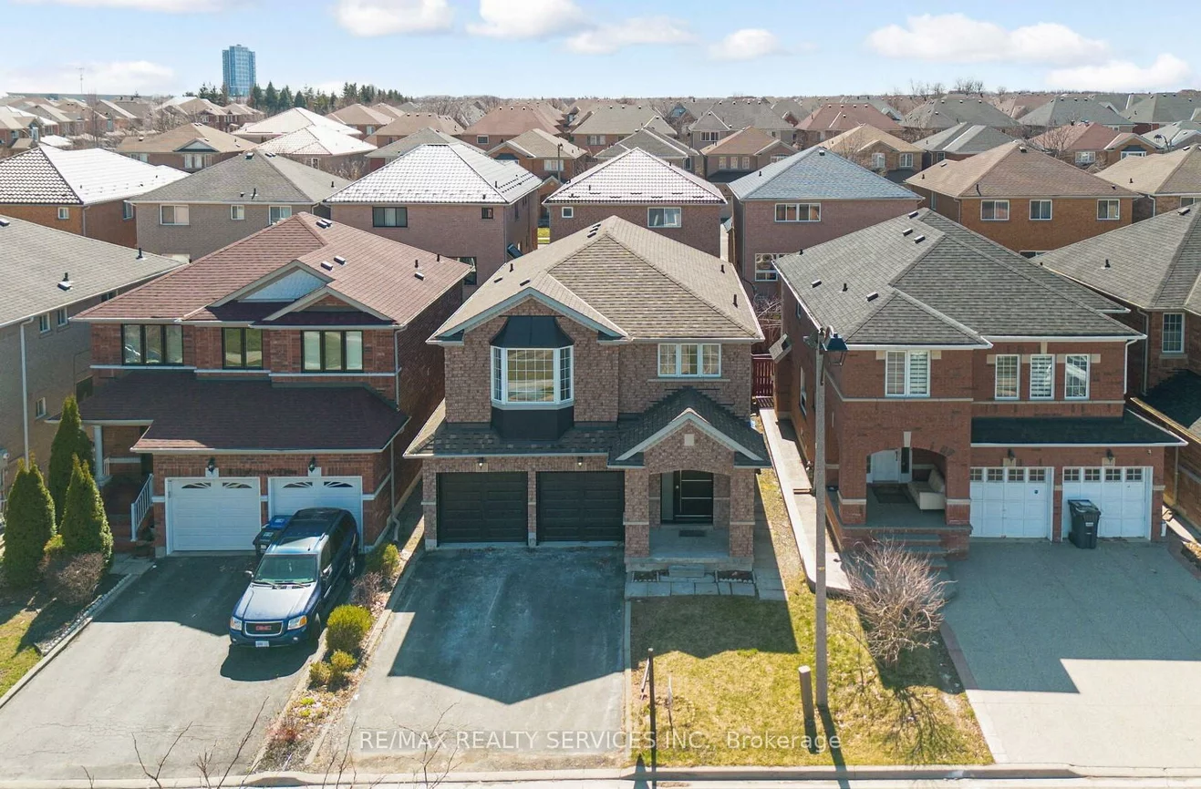 10, Linderwood, Fletcher's Meadow, Brampton
