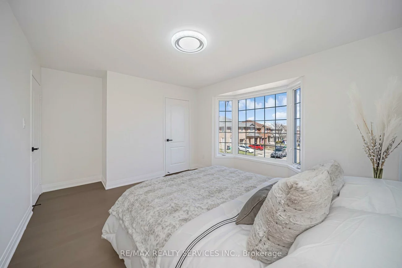 10, Linderwood, Fletcher's Meadow, Brampton
