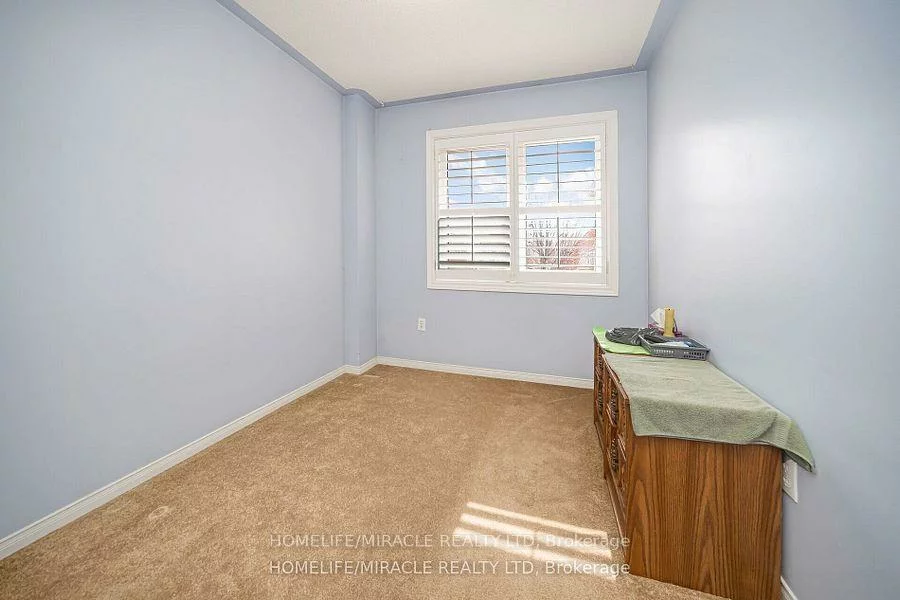 31, Larkspur, Sandringham-Wellington, Brampton