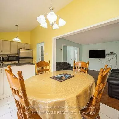 31, Larkspur, Sandringham-Wellington, Brampton