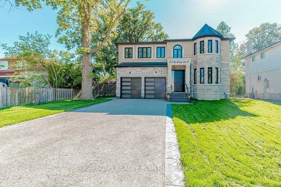 137, Mcmurchy, Brampton South, Brampton