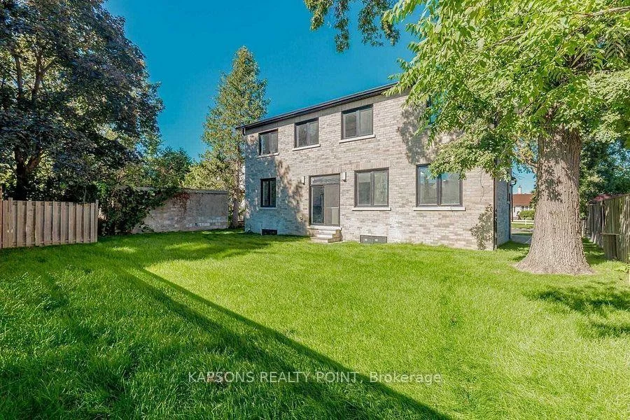 137, Mcmurchy, Brampton South, Brampton