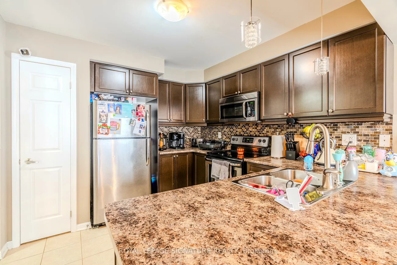 81, Bevington, Northwest Brampton, Brampton
