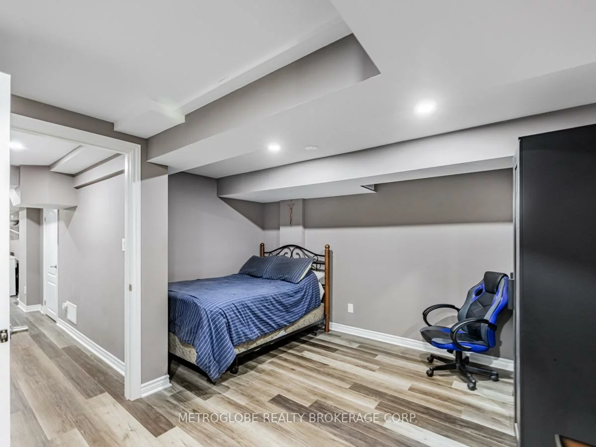 6, Thunderbird, Sandringham-Wellington, Brampton